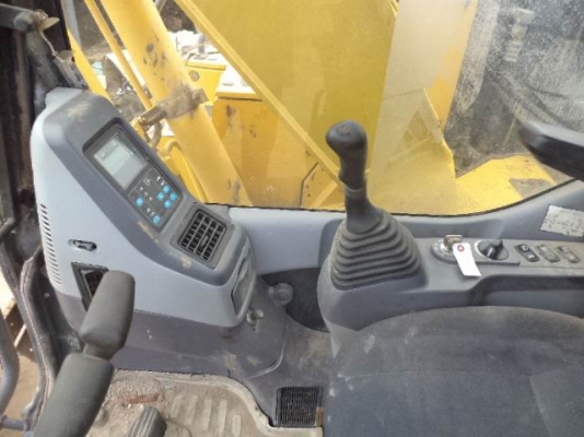 ขายรถขุด KOMATSU PC138US - 2E1 พร้อมใช้งาน ขายรถขุด KOMATSU PC138US - 2E1 พร้อมใช้งาน