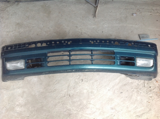 ขายค่ะกันชนหน้าBMW E36 พร้อมสปอตไลท์สภาพตามรูป