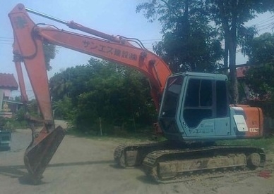 HITACHI EX 120-2 ไฟฟ้าหน้าจอครบ เอกสารใบอินวอยซ์ เครื่องเดิมปั๊มเดิมแห้งดีแรงดี ภายในเก๋งสวย แอร์เย็น ภายนอกบูมอาร์มสวย บอดี้รถสวยเต็มดีมากครับ ช่วงล่างแน่นโซ่ใบแทรกหนาดีประมาณ 70\% พร้อมทำงานได้เลยไม่มีปัญหาครับ ราคาต่อรองได้ครับ HITACHI EX 120-2 ไฟฟ้าหน้าจอครบ เอกสารใบอินวอยซ์ เครื่องเดิมปั๊มเดิมแห้งดีแรงดี ภายในเก๋งสวย แอร์เย็น ภายนอกบูมอาร์มสวย บอดี้รถสวยเต็มดีมากครับ ช่วงล่างแน่นโซ่ใบแทรกหนาดีประมาณ 70\% พร้อมทำงานได้เลยไม่มีปัญหาครับ ราคาต่อรองได้ครับ
