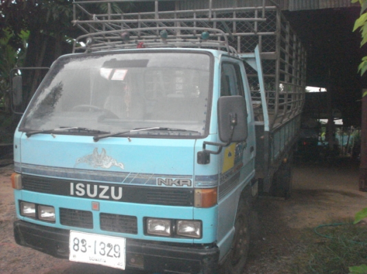 ขายด่วน ISUZU NKR 110 แรงม้าสภาพพร้อมใช้งาน