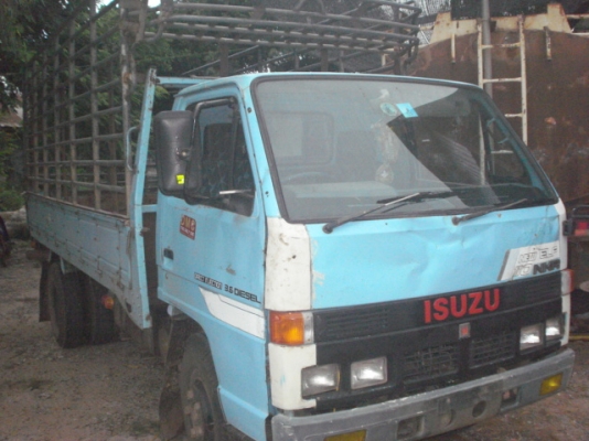 ขายด่วน ISUZU NKR 110 แรงม้ารถห้างแท้
