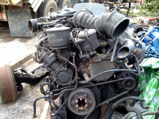 เครื่อง  v8  hino