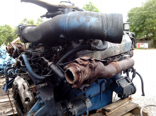 เครื่อง  v8  hino