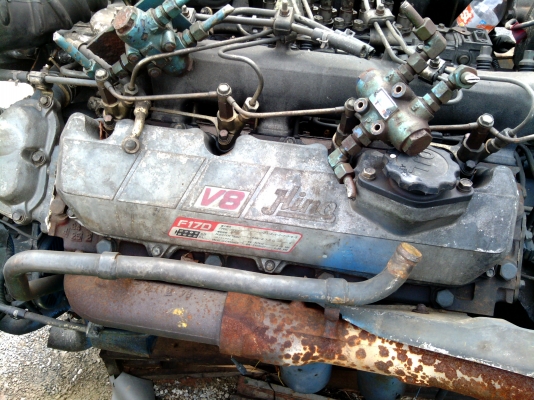 เครื่อง  v8  hino