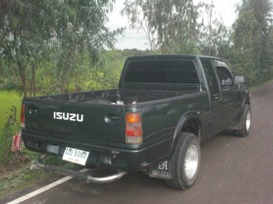 ขายด่วน ISUZU มังกรทอง หน้าย้อยปี38ครับ