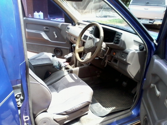 อยากขายรถแวน ISUZU TFR เครื่องดี แอร์เย็น วิ่งสบาย ช่วงล่างแน่น ลดเหลือ 125,000