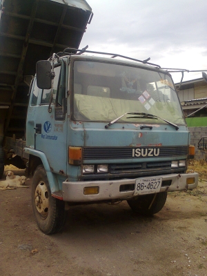 หกล้อดั้ม