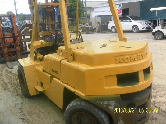 ขายรถโฟล์คลิฟท์โคมัสสุFD35-2 3.5ตันเสาสูง3เมตรเก่านอกพร้อมใช้ราคา260000บาทสนใจโทร0816426706 ขายรถโฟล์คลิฟท์โคมัสสุFD35-2 3.5ตันเสาสูง3เมตรเก่านอกพร้อมใช้ราคา260000บาทสนใจโทร0816426706