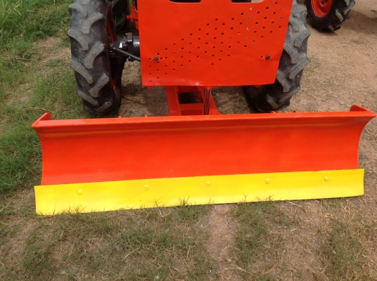 ปัญญาแทรคเตอร์มาแล้ว...จัดมา นางฟ้า คูโบต้า L3608  ใบมีดคานล่าง จัดส่ง นครสวรรค์คับ