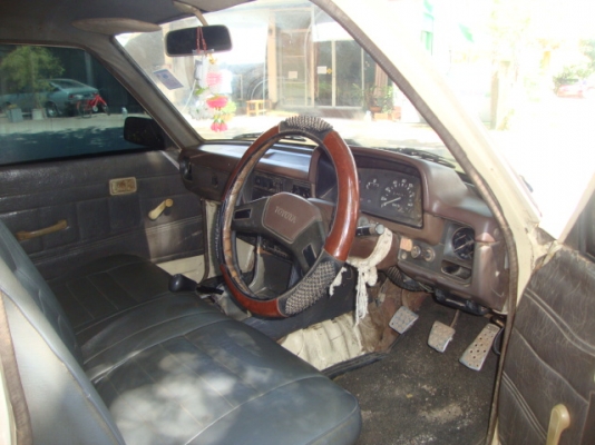 TOYOTA LN30 เครื่องฟิตใหม่ สภาพเดิมๆแห้งๆ ทบ.57