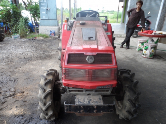 MITSUBISHI   MT20  4WD