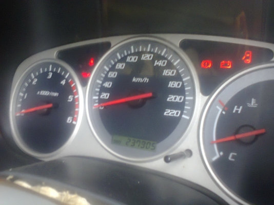 -ขายอิซูสุดีแม็ก Hilander ปี06รถบ้าน สวย เดิมครับ ราคาตัวเตี้ย -ขายอิซูสุดีแม็ก Hilander ปี06รถบ้าน สวย เดิมครับ ราคาตัวเตี้ย