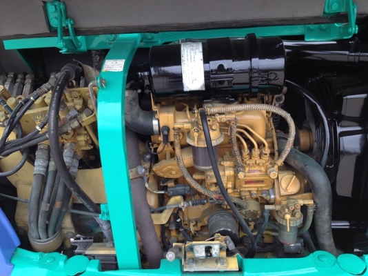 รถขุด KOMATSU PC30-7 ทำสีใหม่ นำเข้า มือสองจากญี่ปุ่นแท้ๆ