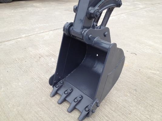 รถขุด KOMATSU PC30-7 ทำสีใหม่ นำเข้า มือสองจากญี่ปุ่นแท้ๆ