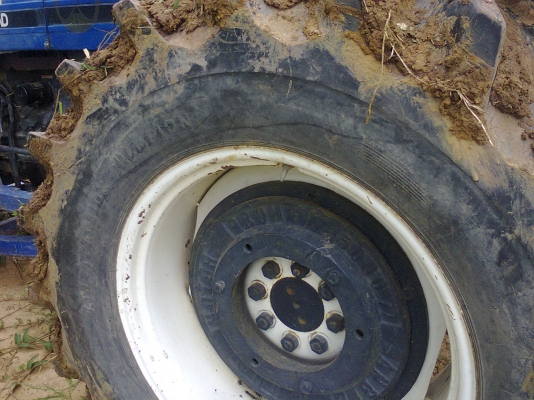 -ขายรถไถ ฟอร์ด6610เสื้อลาย สภาพเดิม สวยมาก ชั่วโมงงานน้อย -ขายรถไถ ฟอร์ด6610เสื้อลาย สภาพเดิม สวยมาก ชั่วโมงงานน้อย