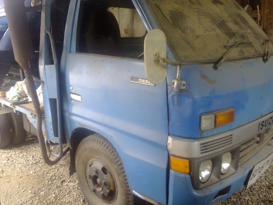 -ขายอิซูชุ 6ล้อเล็ก85แรง พร้อมหัวสีข้าว เกษตพัฒนา5ฟุต