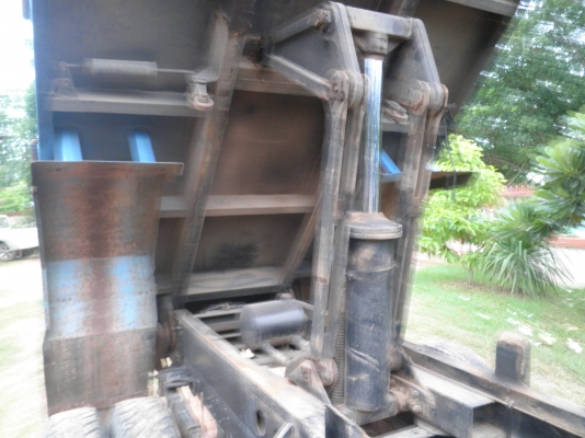 ขาย!!!! รถดั้ม isuzu npr 115hp Fหน้า-หลัง คัสซีไม่มีหัก ไม่มีดาม พวงมาลัยเพาวเวอร์ แอร์เย็น ราคาต่อรองได้นิดหน่อย ดั้มต่อใหม่ เจ้าของขายเอง