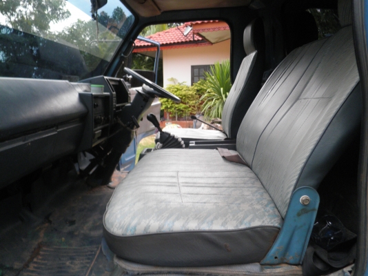 ขาย!!!! รถดั้ม isuzu npr 115hp Fหน้า-หลัง คัสซีไม่มีหัก ไม่มีดาม พวงมาลัยเพาวเวอร์ แอร์เย็น ราคาต่อรองได้นิดหน่อย ดั้มต่อใหม่ เจ้าของขายเอง