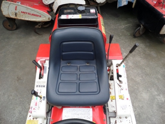 รถตัดหญ้า OREC RM90V 14 แรงแบบนั่งขับ