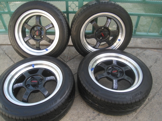 ขายล้อแม็กใหม่ TE37v สีดำขอบเงา ขอบ15"x7" et35 4รู100 +ยาง ปี11สนใจติดต่อเล็กคลองสามครับ (081-3747940)