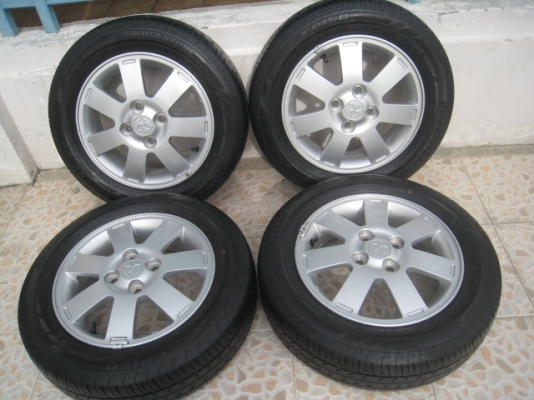 ขายล้อแม็ก Vigo TRD ป้ายแดง 16"x6.5" et40 5รู114.3 + ยาง Bridgestone Duravis r611 215/65r16 สัปดาห์ 21 ปี13 สีหน้ายางเห็นชัด 2 เส้นอีก 2 เส้นเห็นบ้างเล็กน้อยครับ ตุ่มหน้ายางมีทุกเส้นครับ  สนใจติดต่อเล็กคลองสามครับ (081-3747940)   ช่วยกด (ถูกใจ)L