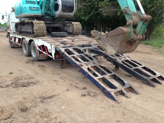 ขายรถ 10 ล้อ 2 เพลา บรรทุกแมคโค สภาพสวย พร้อมใช้งาน สนใจติดต่อโดยตรง 081-4283210 ขายรถ 10 ล้อ 2 เพลา บรรทุกแมคโค สภาพสวย พร้อมใช้งาน สนใจติดต่อโดยตรง 081-4283210