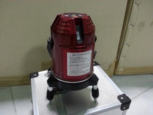 เครื่องวัดระดับน้ำเลเซอร์ 360องศาElectronic Auto aser levelพร้อมใข้งานครับ