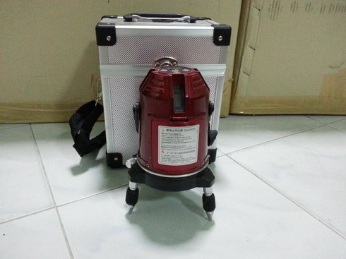 เครื่องวัดระดับน้ำเลเซอร์ 360องศาElectronic Auto aser levelพร้อมใข้งานครับ