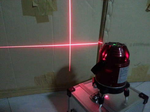 เครื่องวัดระดับน้ำเลเซอร์ 360องศาElectronic Auto aser levelพร้อมใข้งานครับ