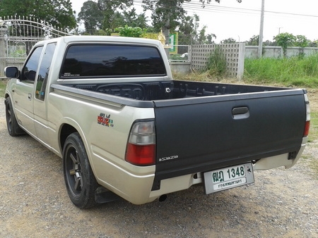 ขาย ISUZU SPACECAB DRAGON