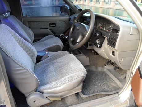 ขาย ISUZU SPACECAB DRAGON