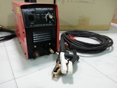 เครื่องเชื่อมอินเวอร์เตอร์ยี่ห้อ welpro ขนาด 160a สภาพพร้อมใช้งานครับ