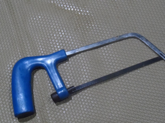 เลื่อยเล็ก