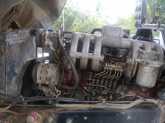 HINO 3 M 240 แรงม้า 2 เพลาดัมพ์ กระบะสหมิตร