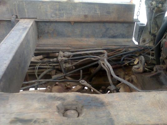 HINO 3 M 240 แรงม้า 2 เพลาดัมพ์ กระบะสหมิตร