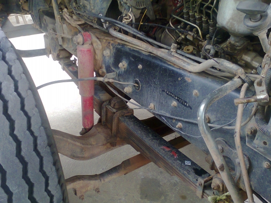 HINO 3 M 240 แรงม้า 2 เพลาดัมพ์ กระบะสหมิตร