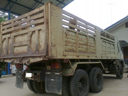 HINO 3 M 240 แรงม้า 2 เพลาดัมพ์ กระบะสหมิตร