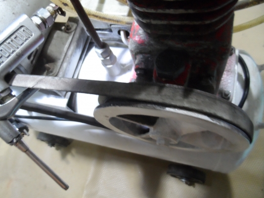 ปั้มลม เล็ก พร้อมใช้อุปกรณ์ครบ