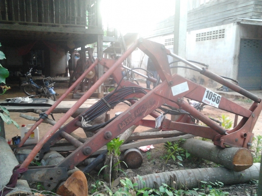 ขายด่วนชุดตัก (เดิมติดตั้งรถไถ YANMAR FX42 D )ไม่มีบุ้งกี๋