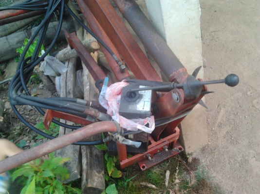 ขายด่วนชุดตัก (เดิมติดตั้งรถไถ YANMAR FX42 D )ไม่มีบุ้งกี๋