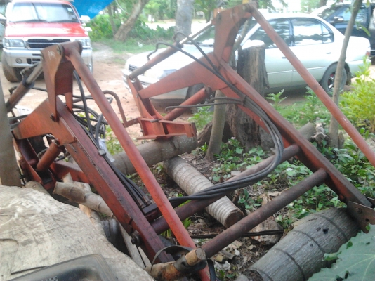 ขายด่วนชุดตัก (เดิมติดตั้งรถไถ YANMAR FX42 D )ไม่มีบุ้งกี๋