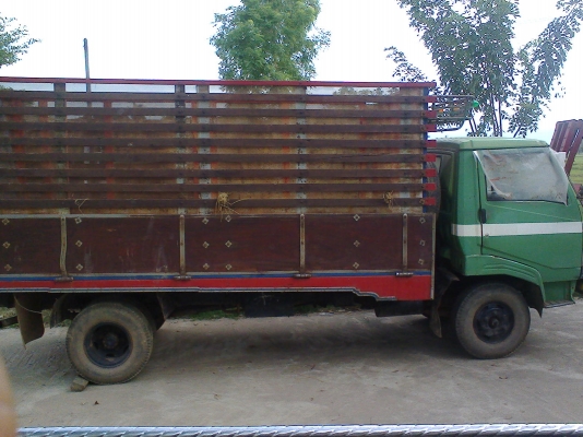 รถ 6 ล้อ HINO ดั้มเกษตร เครื่อง 6 BB คัชซี KM 350 ยาง825 เครื่องดี พร้อมใช้งาน เข้าเล่มเรียบร้อยแล้ว ราคา 440,000 บาท ต่อรองได้ รถ 6 ล้อ HINO ดั้มเกษตร เครื่อง 6 BB คัชซี KM 350 ยาง825 เครื่องดี พร้อมใช้งาน เข้าเล่มเรียบร้อยแล้ว ราคา 440,000 บาท ต่อรองได้