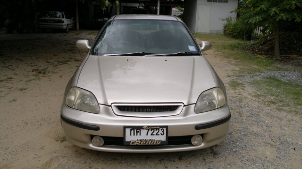 ขายถูกซีวิคตาโต เครื่องVTEC1.6 เกียร์ออโต้ ติดแก๊ส ดิสเบรค4ล้อ