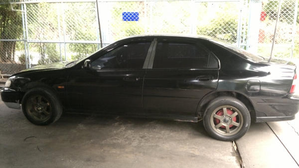 ขายถูกๆ ACCORDก้อนเดียว เครื่อง2.2 เกียร์ออโต้ ขายถูกๆ ACCORDก้อนเดียว เครื่อง2.2 เกียร์ออโต้