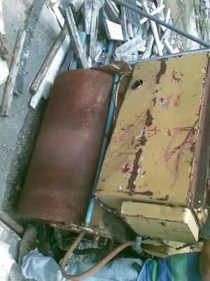 ขายด่วน รถบดซาไก  2 ตัน ทำเครื่องใหม่ ฟิตเครื่องแล้ว สภาพพร้อมใช้งาน ขาย  65,000 บาท   ติดต่อ ช่าง นิรุตติ์  ทุบตึกรื้อถอน  086-1336693