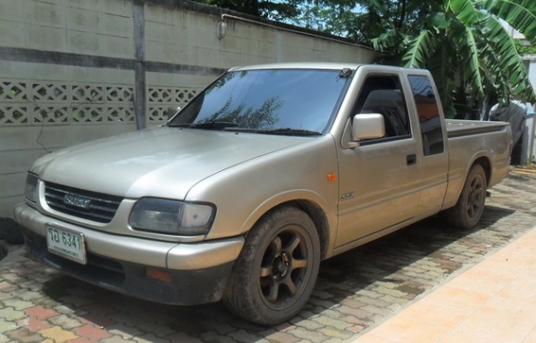 ISUZU ดราก้อนอาย ปี 40 รุ่น SLX  ขายแล้วครับ