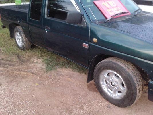 ขายรถยนต์กระบะนิสสัน บิ๊กเอ็ม ขายรถยนต์กระบะนิสสัน บิ๊กเอ็ม