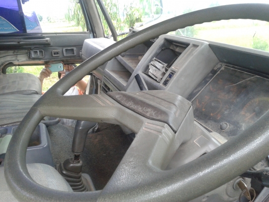 ขาย10ล้อ2เพลาขึ้น200ได้