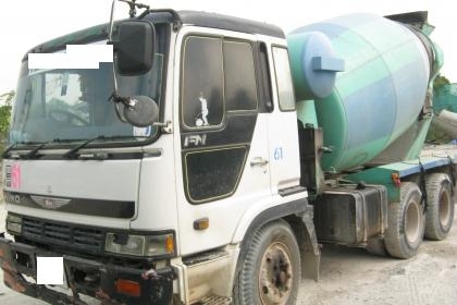 ขายรถโม้ปูนมีให้เลือก 5 คัน สภาพใช้งานอยู่ทุกคัน โทร 088-4501277