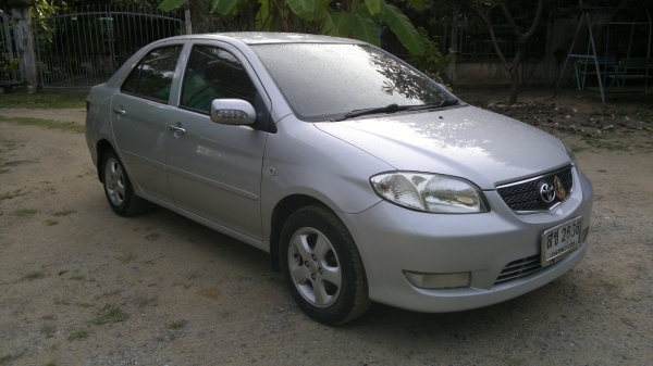 ขายวีออส ตัวE ปี06 เครื่อง1.5 เกียร์ออโต้ ติดแก๊สหัวฉีด ดิสเบรค4ล้อ